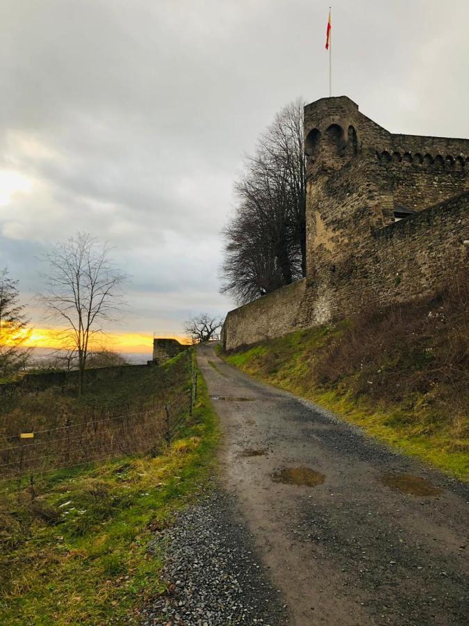 Auszeit Rhein-Mosel Waldesch Exterior foto