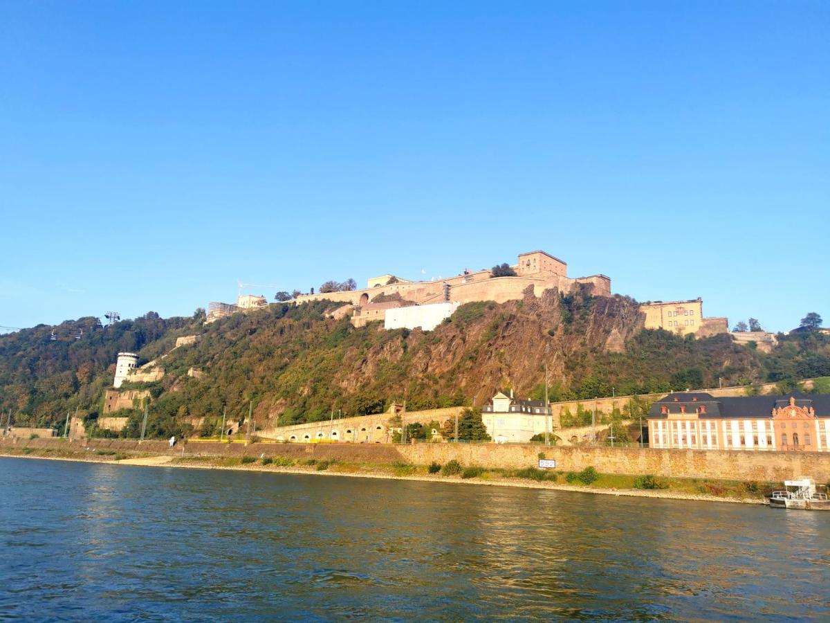 Auszeit Rhein-Mosel Waldesch Exterior foto